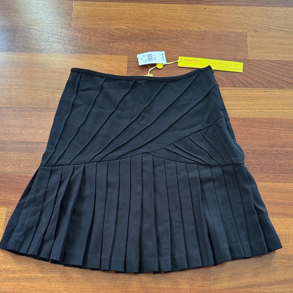Brand New Catherine Malandrino Black Pleated Mini Skirt NWT